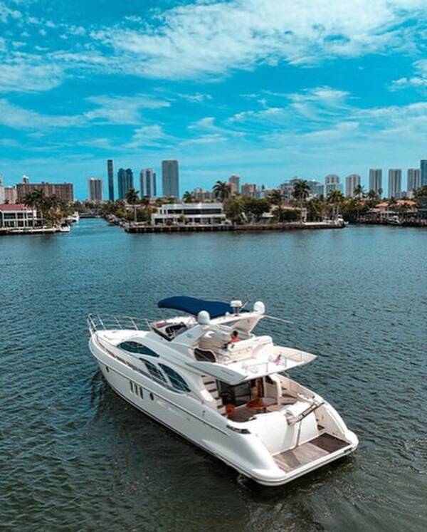 62 Azimut - Image 2