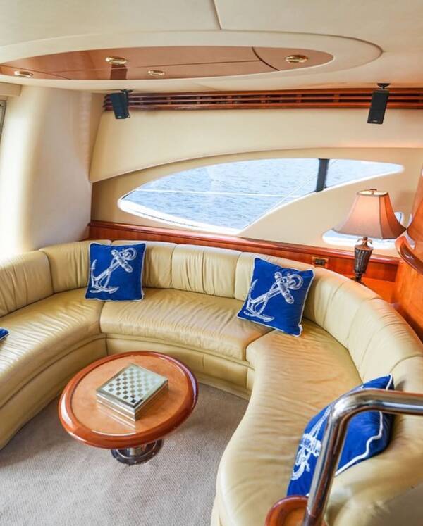 62 Azimut - Image 8