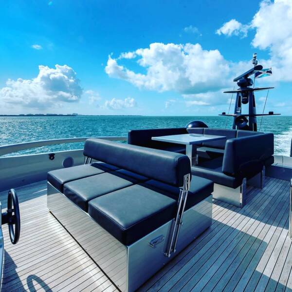 92’ Pershing - Image 7
