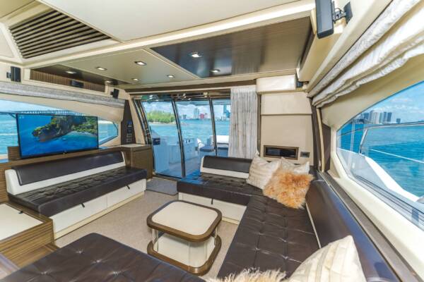 Azimut 66’ - Image 9
