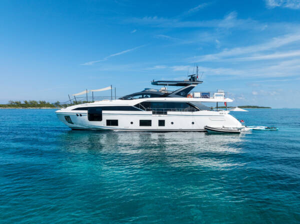 Azimut 88’ - Image 8