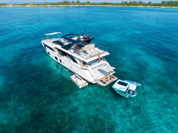 Azimut 88’ - Image 12