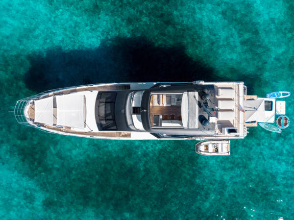 Azimut 88’ - Image 14