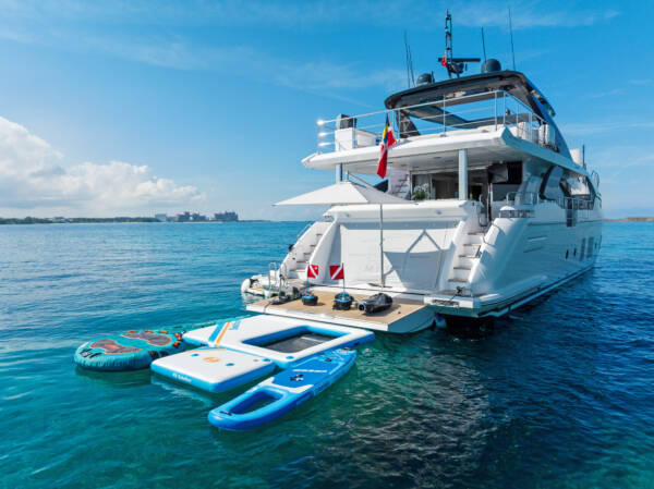 Azimut 88’ - Image 15