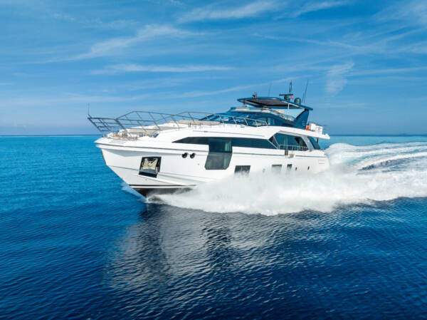 Azimut 88’ - Image 27