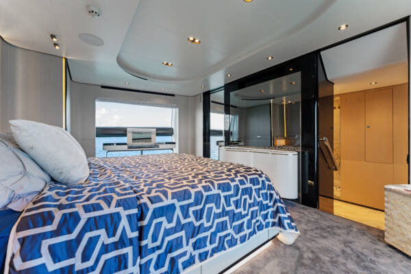 Azimut 88’ - Image 32