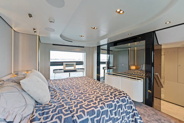 Azimut 88’ - Image 39
