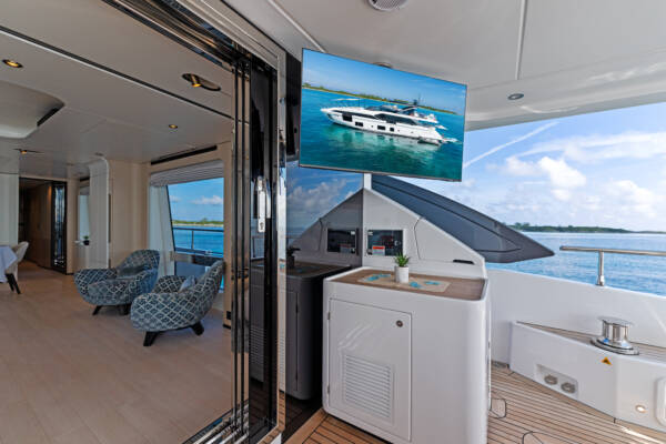 Azimut 88’ - Image 49