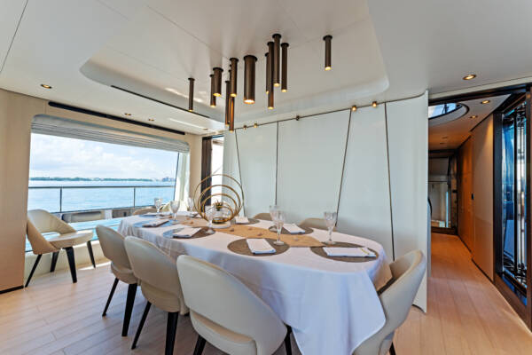 Azimut 88’ - Image 51