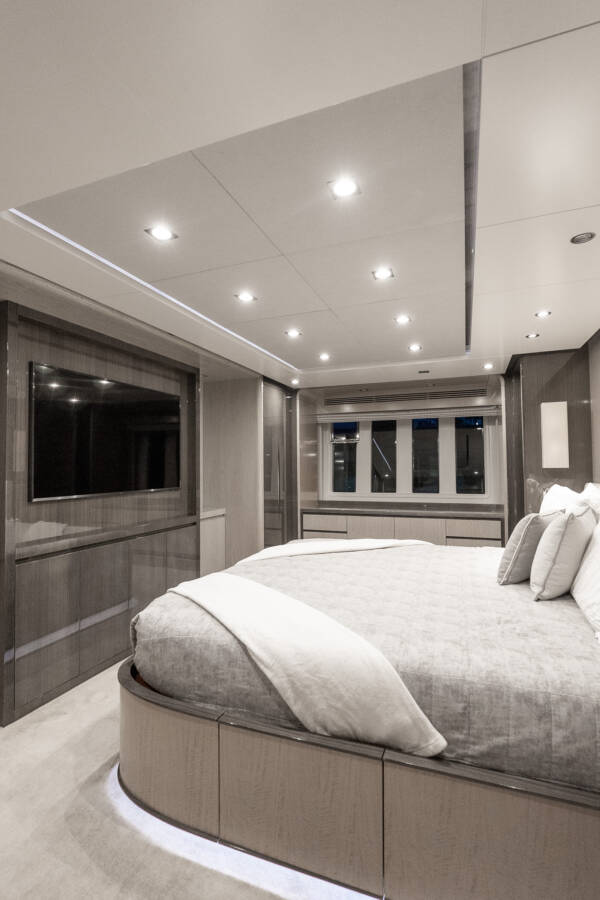 AZIMUT 86' - Image 37