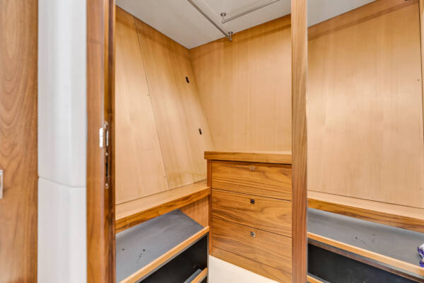 Sunseeker 92’ - Image 25
