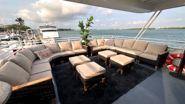 Luxury 100' - Image 2