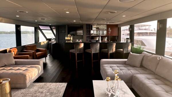 Luxury 100' - Image 4