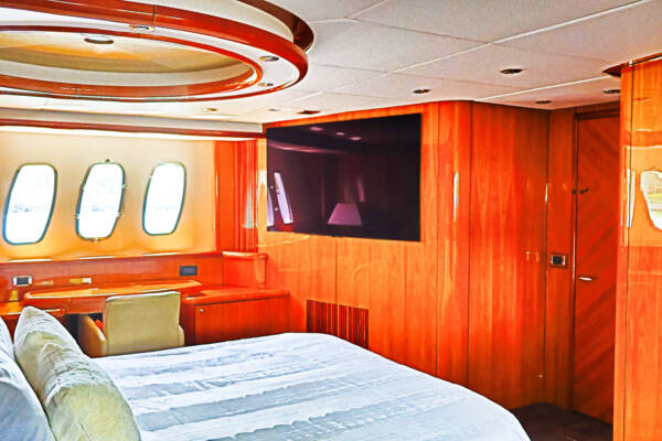 Deep Blue 90’ - Image 35