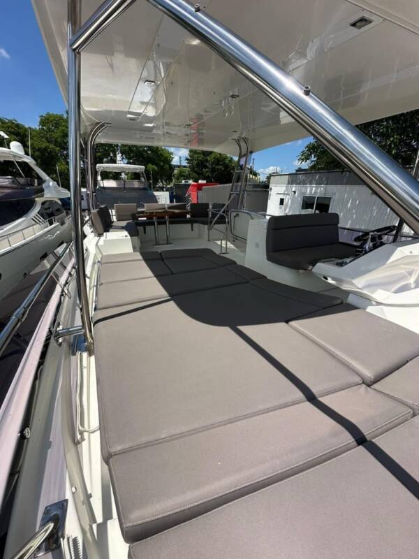 Prestige 55' - Image 16