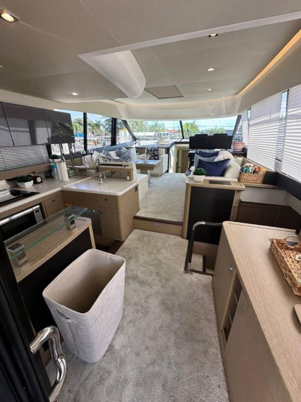 Prestige 55' - Image 7