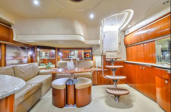 Sea Ray 55' - Image 3